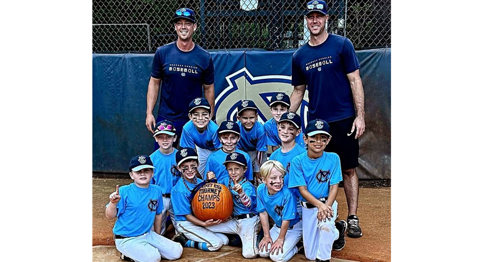 2023 Rosa Champions - Coastal - Hooks